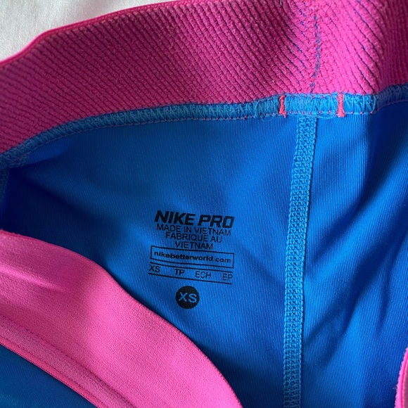 NIKE PROS VINTAGE SPANDEX SHORTS - Picture 3 of 3